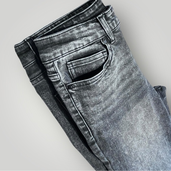 OAT Distressed Stone Wash Black Denim Jeans - Picture 13 of 14